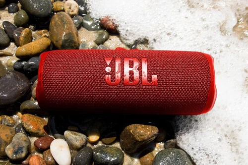 ¡No vas a creer el altavoz JBL que mi vecino oculta y está casi regalado!