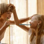 ¡No vas a creer cómo esta herramienta de limpieza dental deja tus dientes BLANQUÍSIMOS y ahora está casi a mitad de precio!