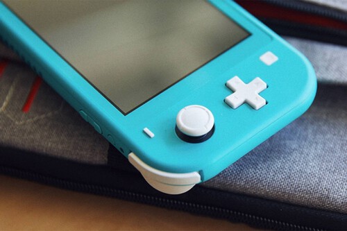 No vas a creer el pack de Nintendo Switch Lite que me hará olvidar el móvil en mis viajes
