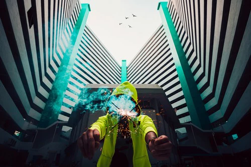 ¡No vas a creer los abrigos Under Armour que El Corte Inglés está liquidando con descuentos de hasta el 65% para esta Navidad!