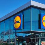 ¡Lidl revoluciona todo con este cargador inalámbrico que también es altavoz Bluetooth!