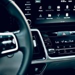 ¡Este pequeño gadget eliminará los cables de tu coche y cambiará tu forma de usar Android Auto o CarPlay para siempre!
