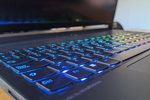 ¡Este portátil gaming de más de 1.000 euros acaba de caer a 850 y no vas a creer lo que pasa!