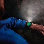 ¡Locura total! PcComponentes revienta el precio de este Garmin con carga solar que arrasa en ventas