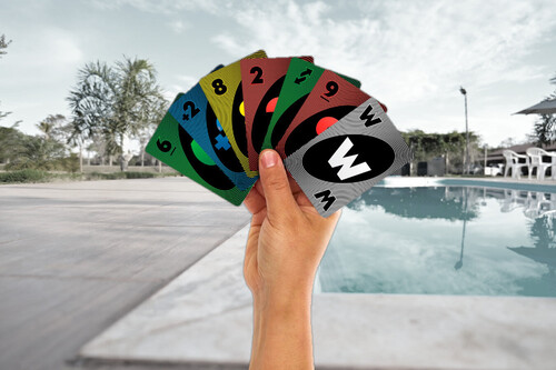 ¡No vas a creer el diseño del UNO platino de Mattel y lo barato que cuesta!