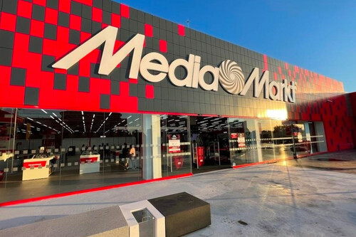 ¡MediaMarkt revienta precios con este pack Logitech de auriculares y ratón que TODO gamer quiere!