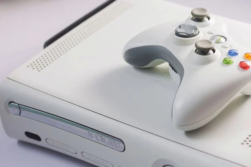 ¡No vas a creer cuánto cuesta recrear la Xbox 360 que marcó tu infancia!