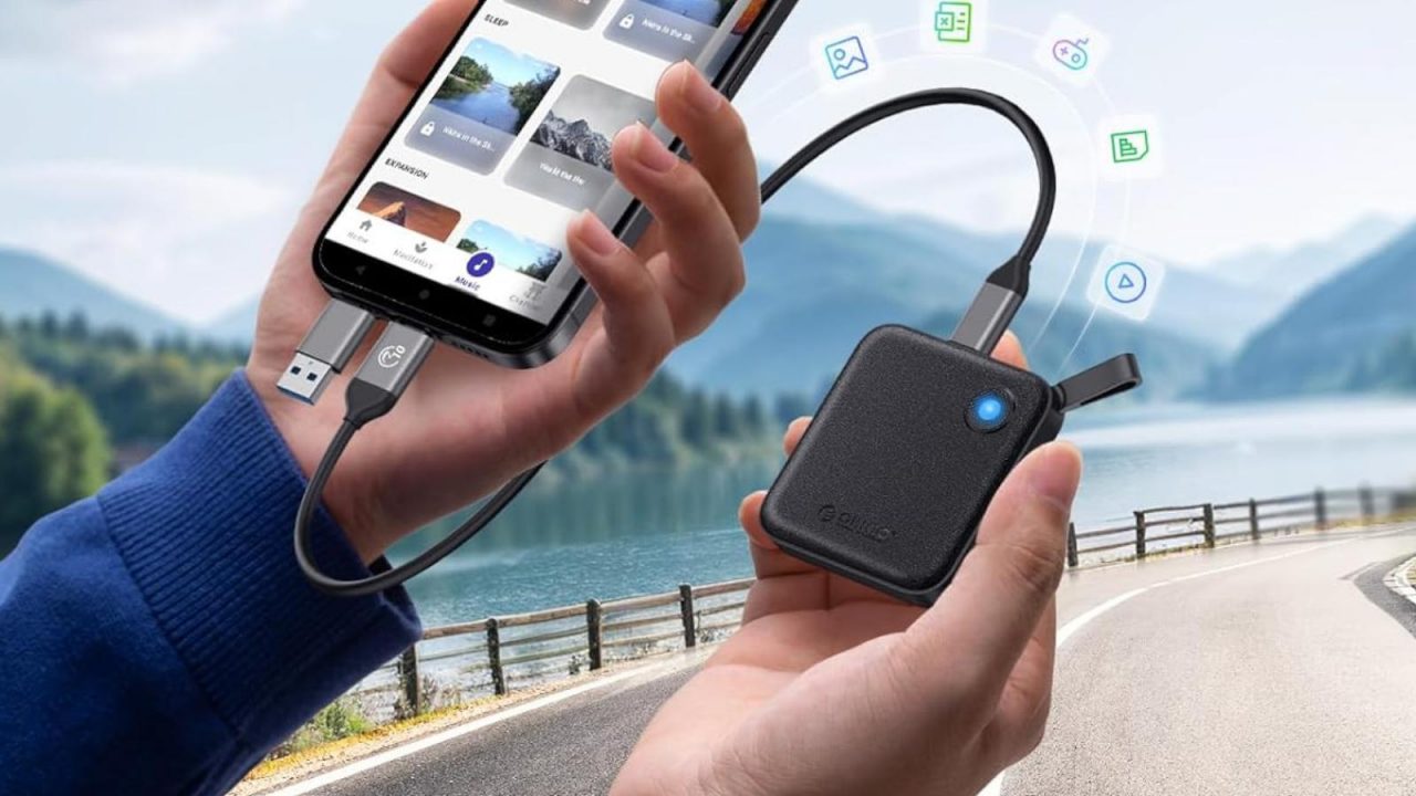 Este SSD compacto cuesta solo 30€ y lo vas a querer llevar a todos lados