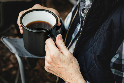 ¡La cafetera portátil que revolucionará tus excursiones sin usar ni una batería!