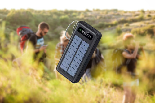 ¡Increíble! Esta power bank solar carga 5 dispositivos AL MISMO TIEMPO y tiene linterna integrada