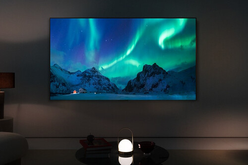 ¡Increíble! MediaMarkt destruye el precio de esta Smart TV OLED gigante de 77” con 1.400€ menos
