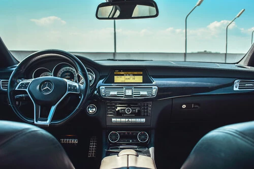 ¡No vas a creer cómo uso CarPlay sin cables gracias a este invento que me cambió la vida!