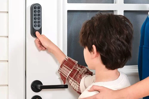 ¡Increíble! Este gadget rebajado convierte tu huella en la nueva llave de casa 🤑🔓