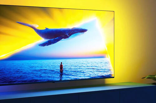 ¡Esta tele de 65» con Ambilight está tirada de precio y nadie te lo está contando!