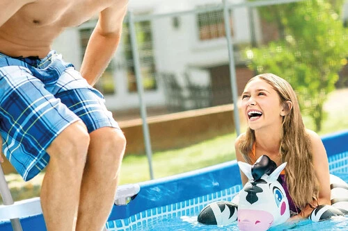 ¡Esta piscina sin obras para jardines pequeños está arrasando y cuesta la mitad!