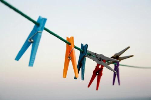 El tendedero plegable que transformará tu hogar: ¡Recupera espacio y momentos de paz por menos de 25 euros!