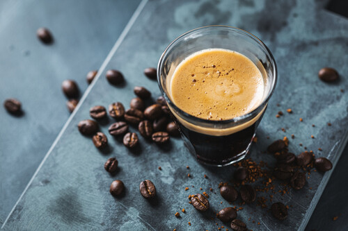 ¡No vas a creer cómo este invento salva tu cafetera monodosis y elimina las cápsulas vacías!