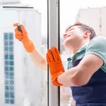 ¡Este dispositivo revolucionará para siempre la forma en que limpias tus cristales en casa!