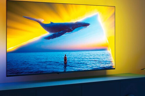 ¡No vas a creer cómo por menos de 300 euros transformas tu dormitorio con Ambilight!