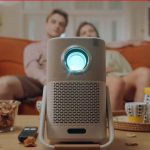 ¡No creerás lo que este proyector con altavoz JBL y calidad de imagen hace por tu sala!