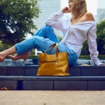 ¡Chollo total! El Corte Inglés revienta precios: bolsos Calvin Klein desde solo 27€