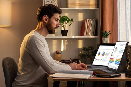 ¡Este monitor portátil revolucionará tu forma de trabajar desde casa y en tus viajes!