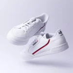 ¡No vas a creer dónde venden zapatillas Adidas desde 35 euros y sin trampas!