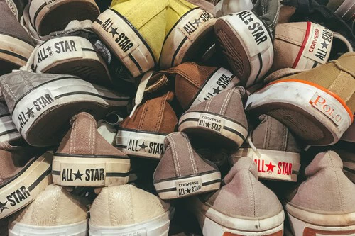 Estas Converse de outlet son tan frescas que vas a olvidar las sandalias este verano