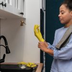 ¡Este limpiador a presión usa solo agua caliente y deja tu cocina IMPECABLE sin mover un dedo!