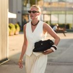 Este bolso negro de HUGO es todo lo que necesitas este verano (y nadie te lo había contado)