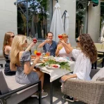¡Descubre el secreto para mesas impecables en verano por menos de 20 euros!