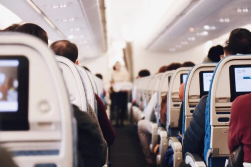 ¡La maleta de cabina más vendida y resistente que TODO el mundo quiere para estas vacaciones!