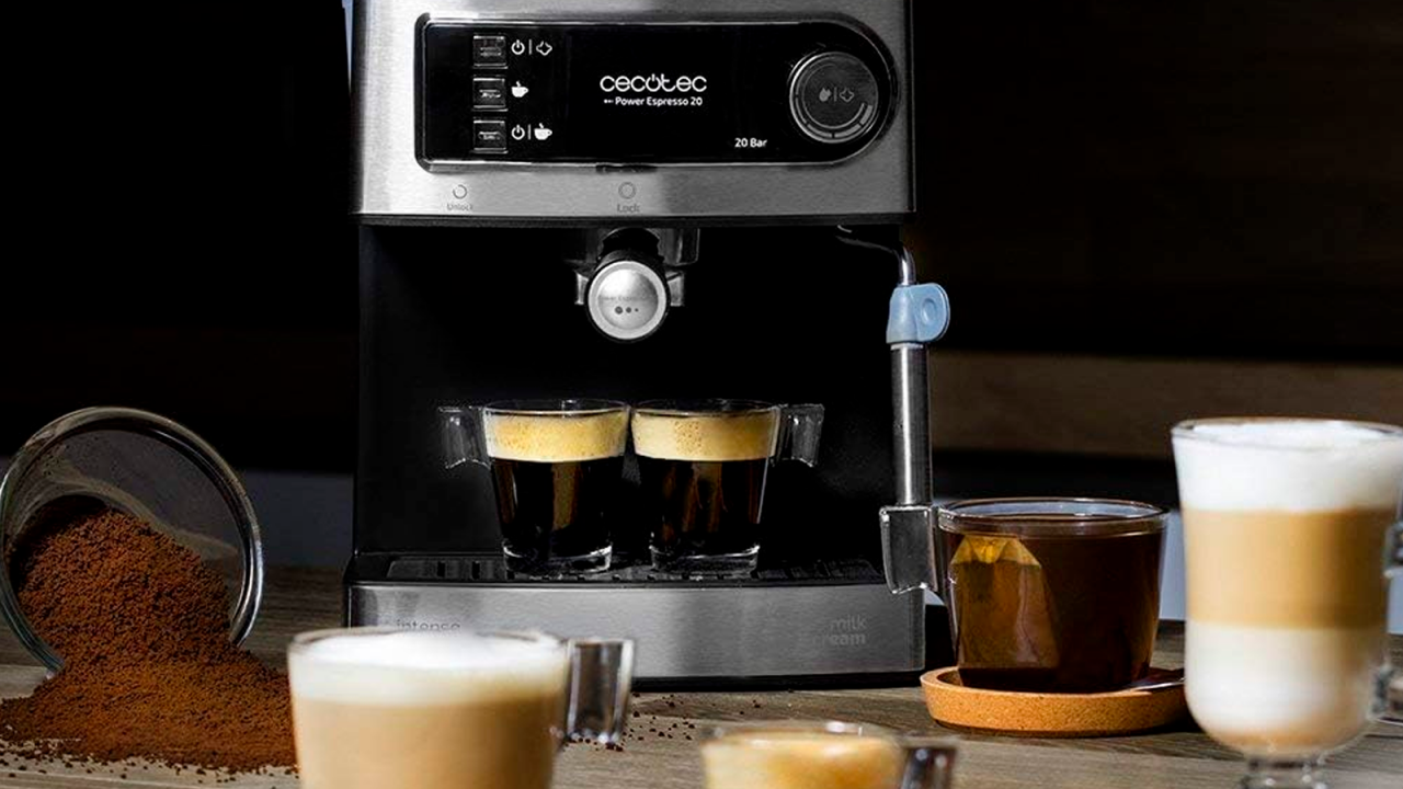 ¡Increíble! La cafetera express más vendida con 20 bares y vaporizador casi regalada en Amazon