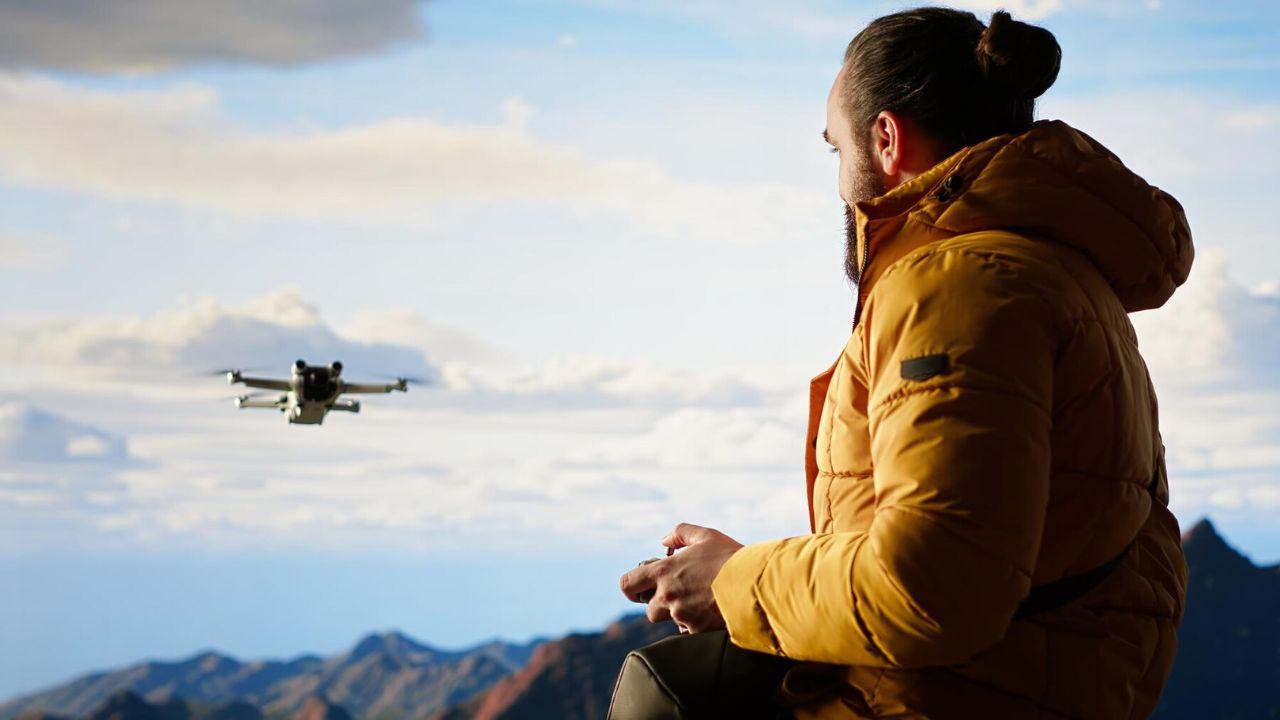 ¡DJI desploma casi 100 € su dron 4K más potente y se agota en minutos!