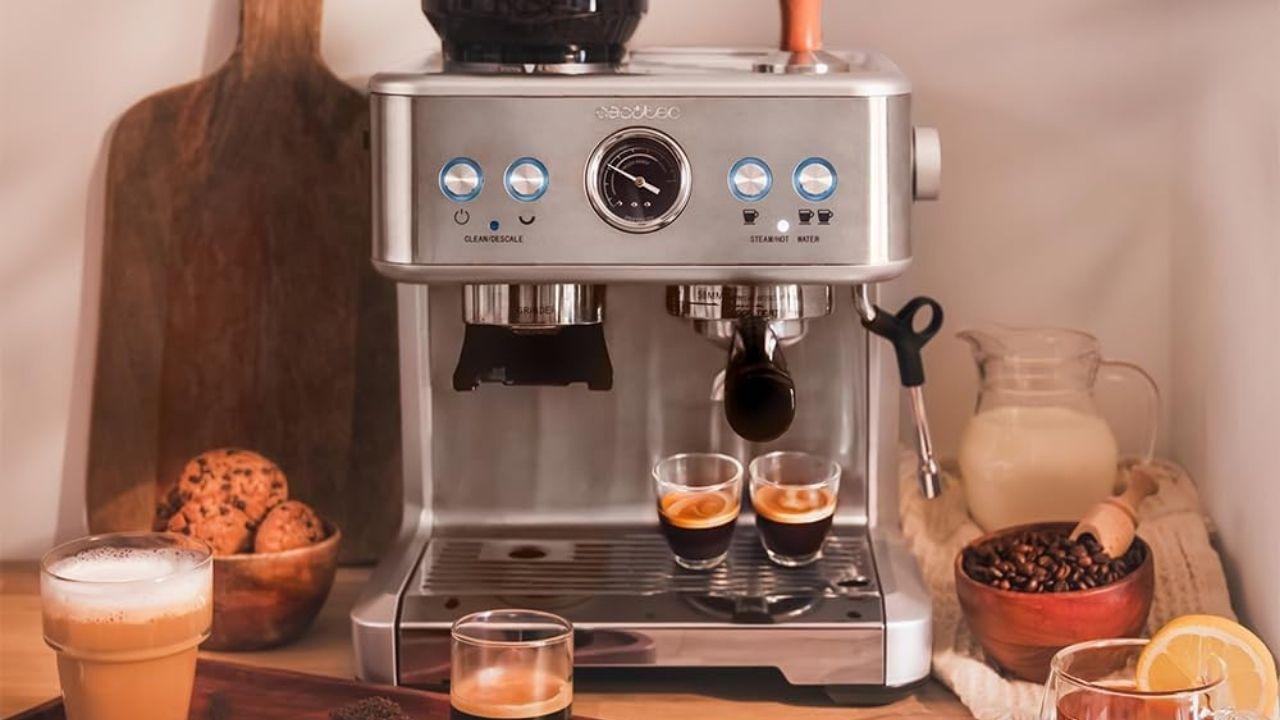 ¡No vas a creer la cafetera espresso que Amazon está liquidando y que todos quieren este año!