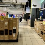 ¡Increíble! Carrefour tira el precio y deja esta tele QLED de 75” con Google TV casi regalada
