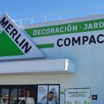 ¡Batalla de lectores electrónicos! Kindle Paperwhite (16GB) vs Kindle (16GB): ¿Cuál merece tu dinero?